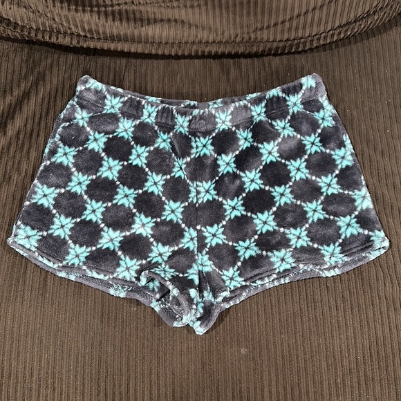 So. Brand Soft and Cozy Pajama Shorts Medium Size - Picture 2 of 5